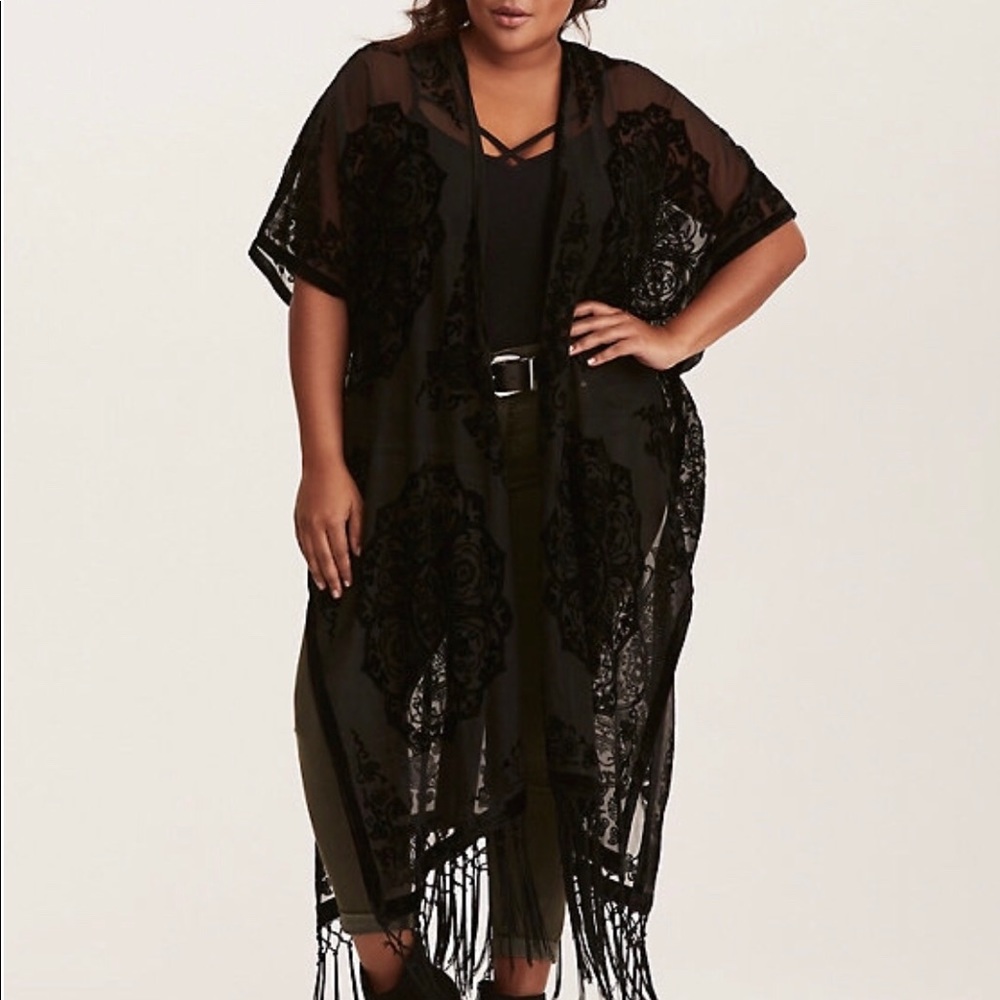 Torrid Blk  Velvet Burnout Long Kimono with Fringe